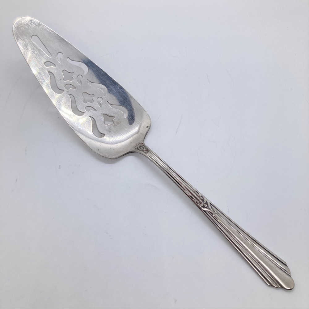 Vintage Caroline Silverplate Pie Server